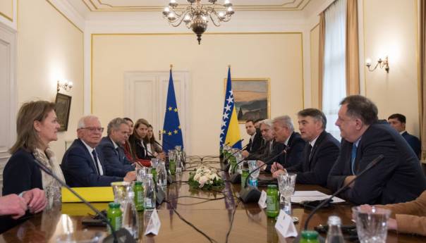 Borrell u Predsjedništvu, Dodik podržao EUFOR