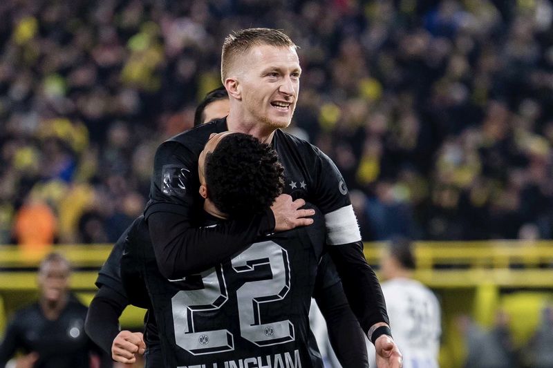 Borussia iskoristila kikseve Bayerna i Uniona
