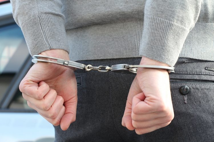 Bosanac u Austriji pritvoren nakon što je prijetio bivšoj ženi pred policajcima