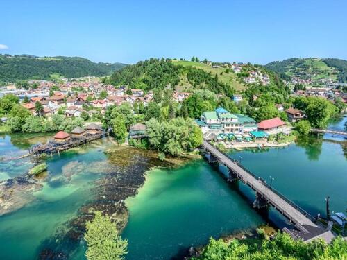 Bosanska Krupa: Zdravstveno stanje povrijeđene žene stabilno