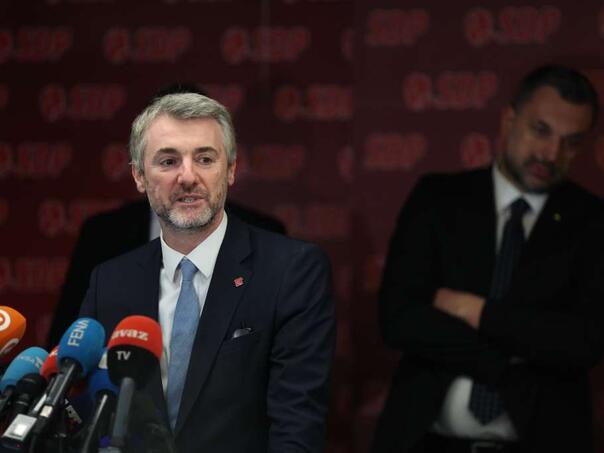 Bosanski vozači na udaru EU pravila: Forto i Konaković traže hitno rješenje