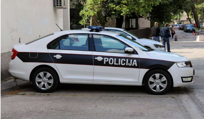 Bosansko Grahovo: Prilikom gašenja požara utopio se u lokvi vode