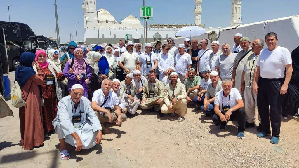 Bosanskohercegovačke hadžije boravile na brdu Uhud