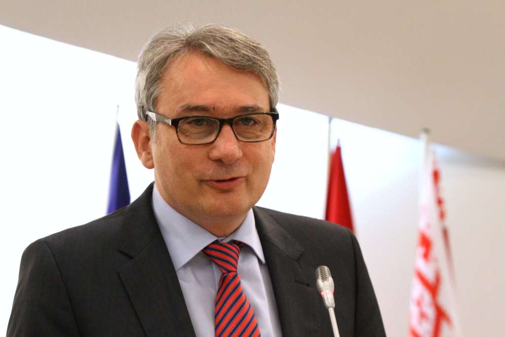 Bosić: Sjednica Doma naroda zavaravanje javnosti da se nešto radi