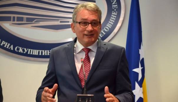 Bosić: Vjerujem da će sutra ovi koji čine koaliciju usvojiti budžet