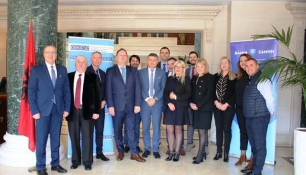 Bosna i Hercegovina predala predsjedavanje BAMIN mrežom Crnoj Gori