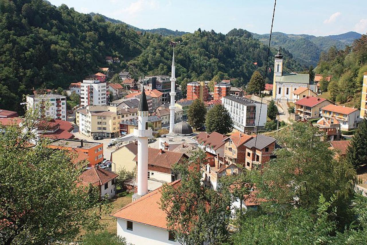 Bošnjaci u Srebrenici: Zaustavite  okupaciju iz Srbije, upitni izbori