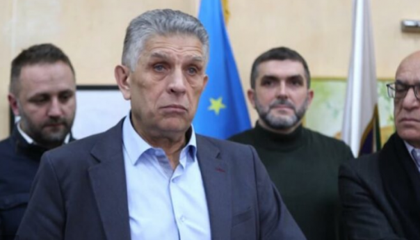 “Bošnjacima i Albancima u Srbiji ista prava kao Srbima na Kosovu”