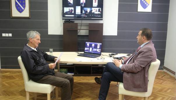 Bošnjačka vijeća: Uspostaviti zajedničku temeljnu ustanovu Bošnjaka