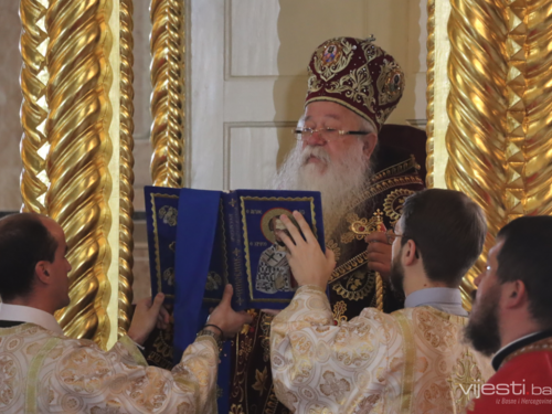 Božićna liturgija u Sabornoj crkvi Presvete Bogorodice u Sarajevu