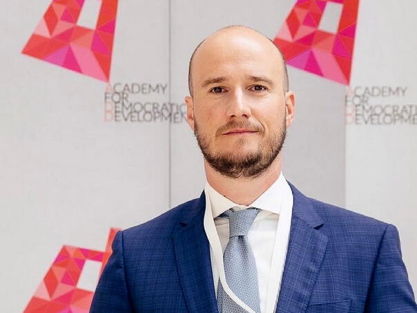 Božović: Dodik je nadigrao Vučića, ispao je pametniji