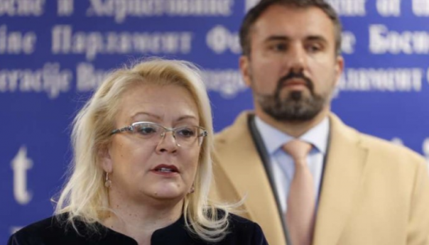 Bradara i Stojanović se dogovorili da je Bradara predsjednica FBiH