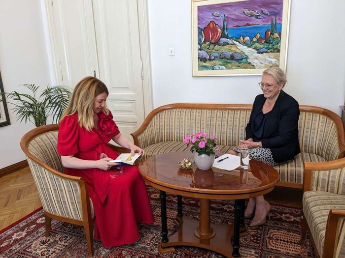 Bradara – Martinović: Smanjiti PDV na lijekove