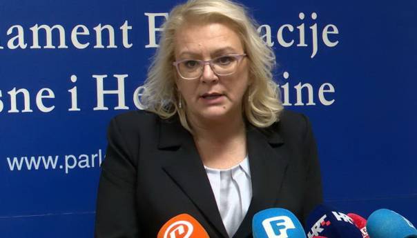 Bradara: Meni je važno da ja ne prekršim odredbe Ustava