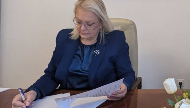 Bradara odluku o imenovanju Vlade FBiH uputila potpredsjednicima