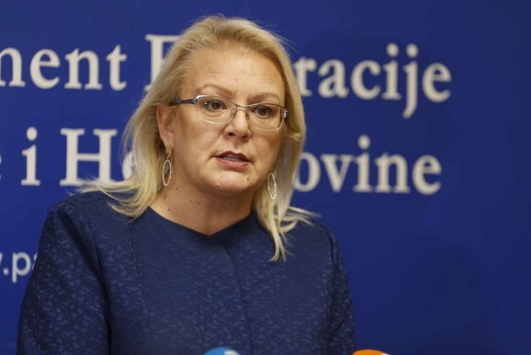 Bradara preuzela dužnost od Čavare