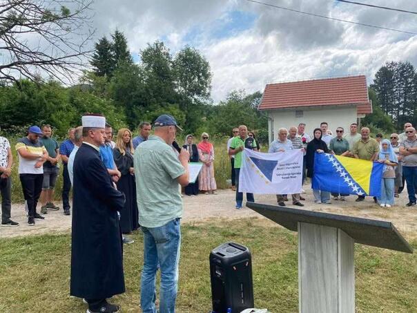 Bravsko: Sjećanje na Emsuda, Mustafu i Sadka - mladiće ubijene na putu ka slobodi