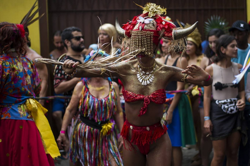 Brazilski karneval obilježen političkim podjelama