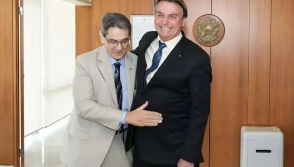 Brazilski političar bacio granate na policiju koja je došla da ga privede