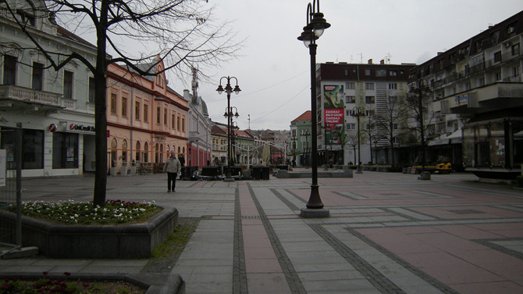 Brčko: Od ponedjeljka rade ugostiteljski objekti i frizerski saloni