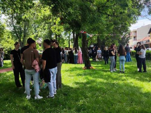 Brčko: Po prvi put svi maturanti zajedno