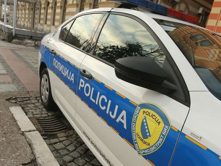Brčko: Sud pustio, policija ga opet uhapsila zbog odnosa s djetetom