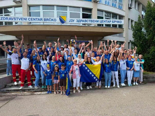 Brčko: Za podršku reprezentaciji osude, a na veličanje osuđenih za genocid - šutnja?!