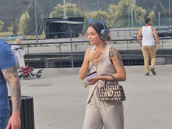 Breskvica se pojavila u javnosti s torbicom od 8400 KM