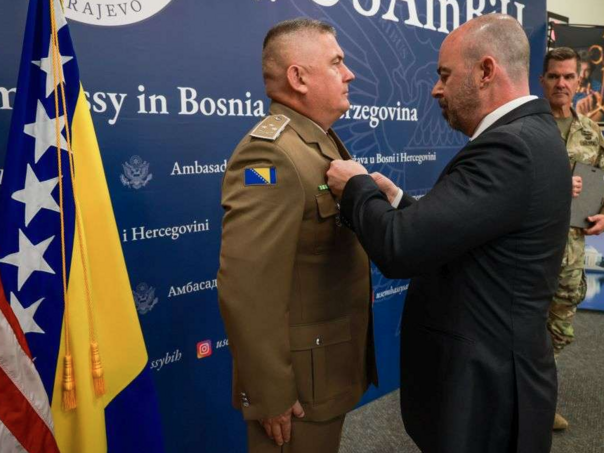 Brigadir OS BiH odlikovan i drugom prestižnom američkom medaljom