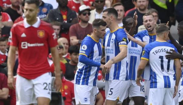 Brighton slavio na Old Traffordu