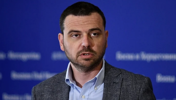 Brisel jasan, Eichhorst ovdje govori sasvim drugačije