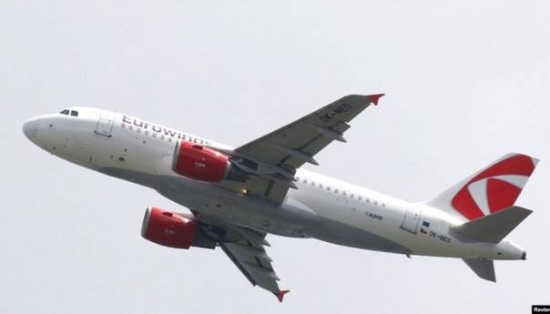 Brisel 'zatečen' dogovorom o letu od Beograda do Prištine