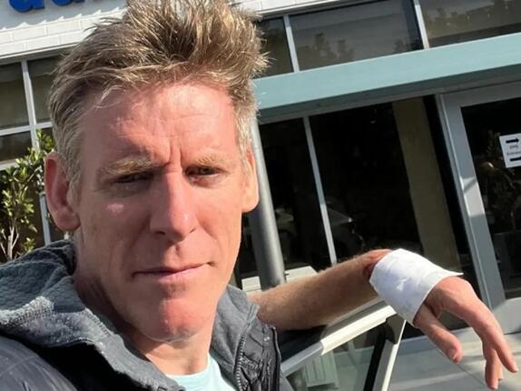 Britanac preživio napad morskog psa tokom plivačkog maratona