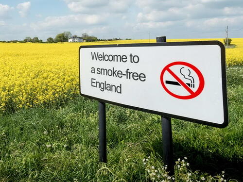 Britanci želi zabraniti pušenje budućim generacijama