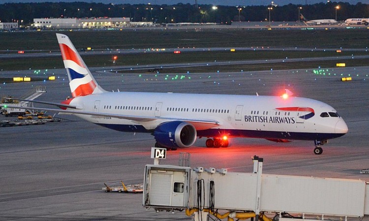 Britanija sarađuje s drugim zemljama kako bi umanjila poremećaje u prometu