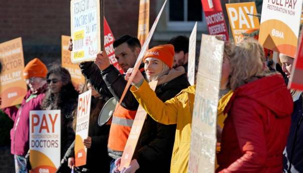Britanija se sprema za velike poremećaje u zdravstvu zbog štrajka doktora