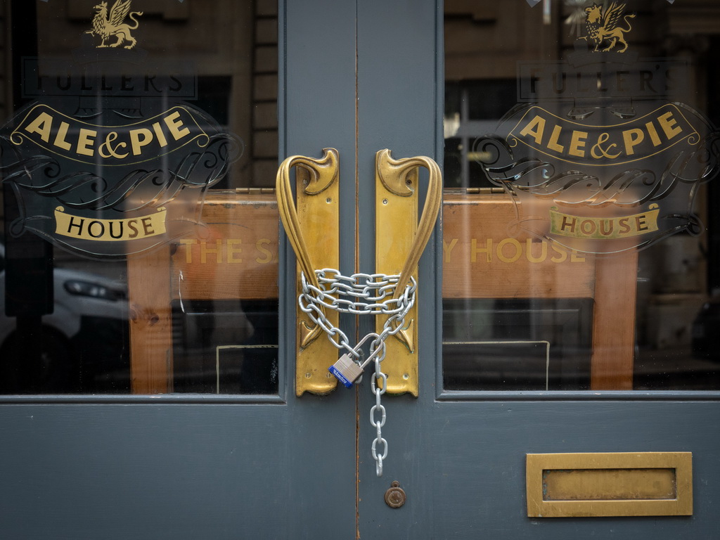 Britanija u 2024. ostala bez gotovo 300 pubova, 4500 ljudi ostalo bez posla