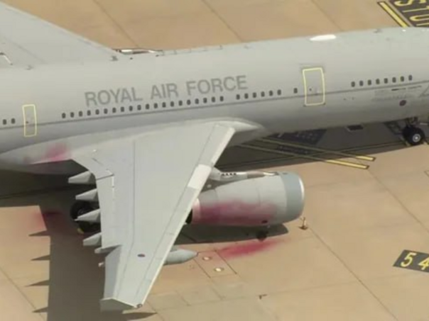 Britanija: Uhapšeni pro-palestinski aktivisti, upali u vojnu bazu i bojom išarali avione