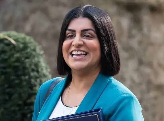 Britanija uvodi strožija pravila za migrante: Ako žele ostati...