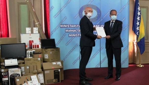 Britanska ambasada u BiH donirala opremu OSBiH