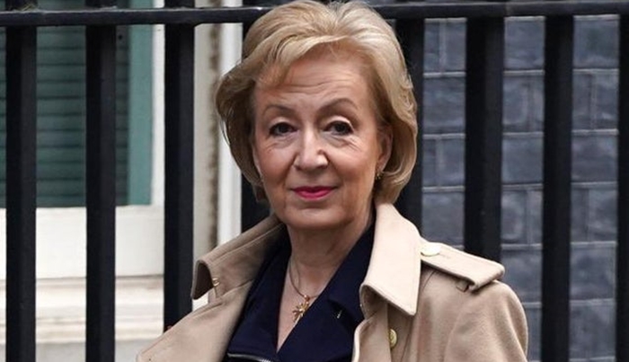 Britanska ministrica ekonomije napušta vladu