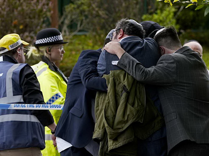 Britanska policija: Napadač na sinagogu u Manchesteru zakleo se na vjernost ISIS-u