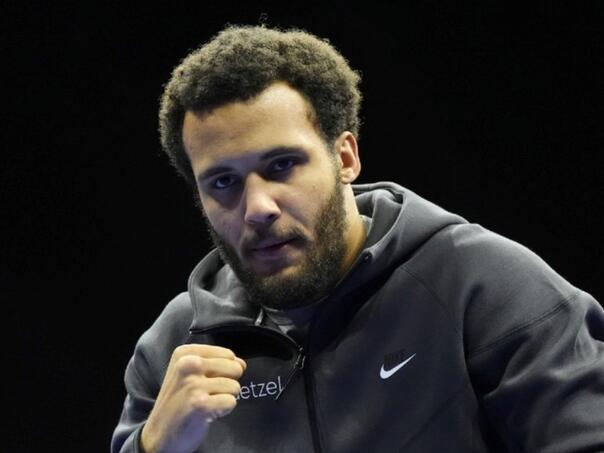 Britanski "Mike Tyson" nokautirao bivšeg izazivača za manje od dvije minute