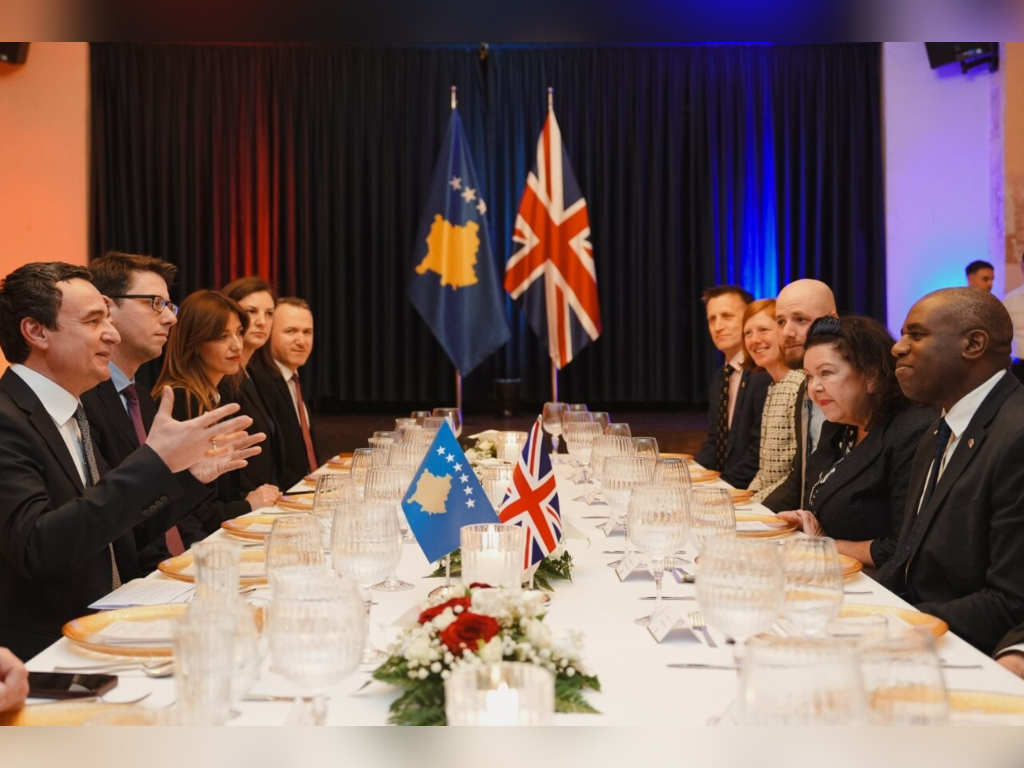 Britanski ministar vanjskih poslova u službenoj posjeti Kosovu