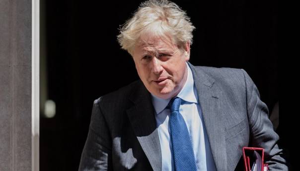 Britanski premijer Boris Johnson podnosi ostavku