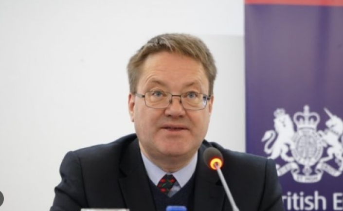 Britanski ambasador: Vrijeme je da Kosovo predloži nacrt Statuta ZSO