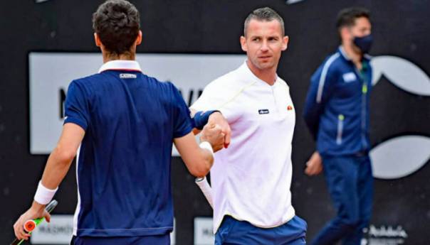 Brkić i Ćaćić nakon velike borbe ispali s Wimbledona