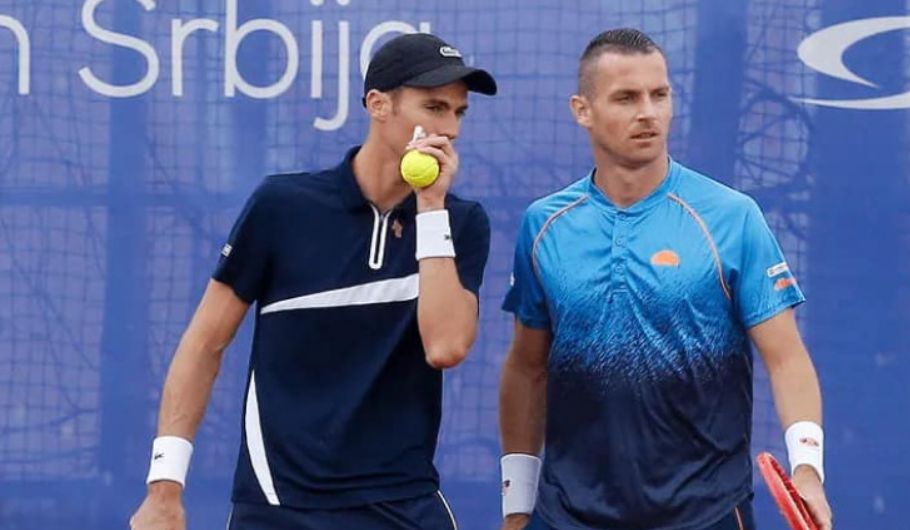 Brkić i Ćaćić ušli u osminu finala Wimbledona