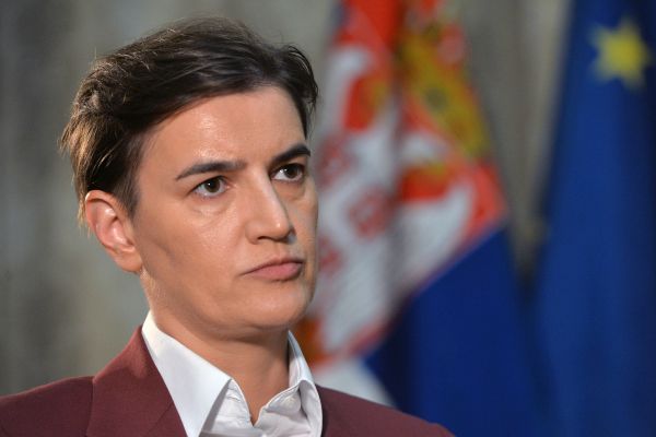 Brnabić: Iskreno se brinem za bezbjednost predsjednika Vučića