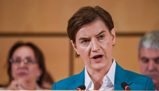 Brnabić o dronovima: Mi ćemo svaku takvu letjelicu da srušimo